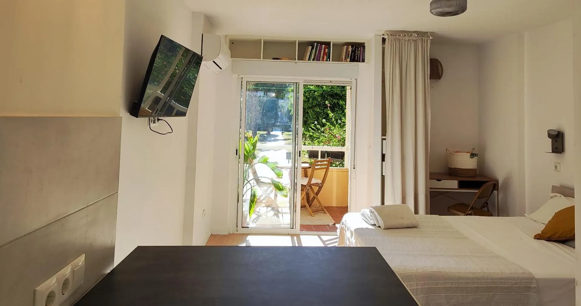 Lägenhet Pretty Studio With A Sea View Agata Benalmádena